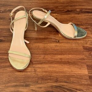 Stuart Weitzman Metallic Gold Heels Size 8